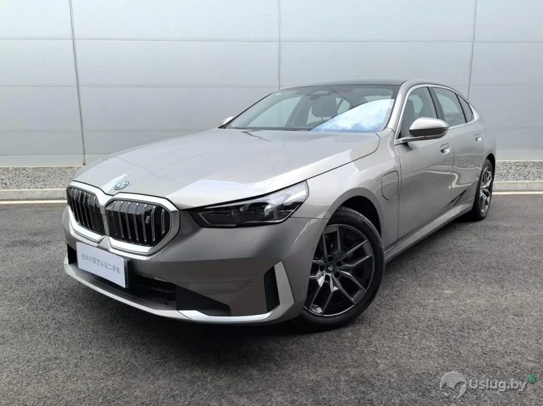 BMW i5 eDrive35L Luxury Line 2024